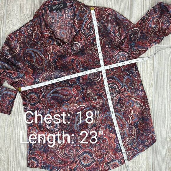 Kasper Womens Size 6P Button Front Shirt Red Blue Paisley Print Long Sleeve - Picture 10 of 10